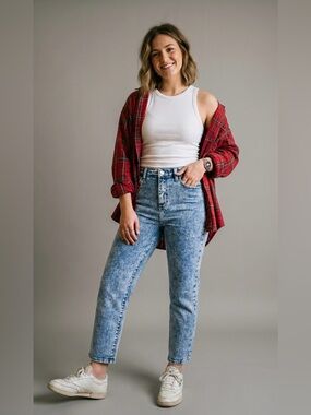 Ceros High-Rise Acid Wash Denim Jeans NWT Size 29
